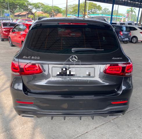 F-LOAN✅2020/21Mercedes Benz GLC 300 2.0 4MATIC AMG - 4