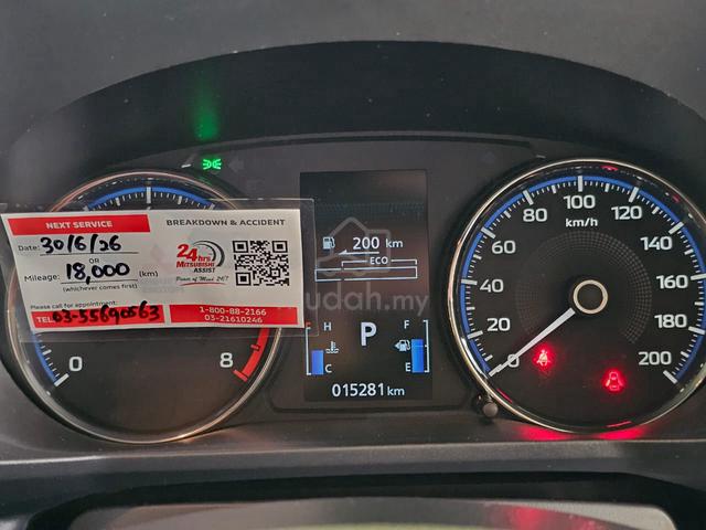Mitsubishi XPANDER 1.5 PLUS FACELIFT F/SERVICE 15K - 3
