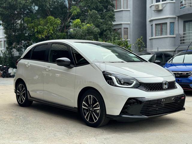 Japan Unreg - 2022 Honda FIT 1.5 RS E-HEV AUTO - 1