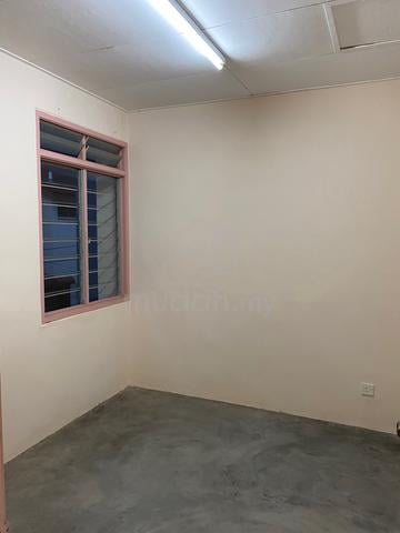 Double Storey Corner Lot 1