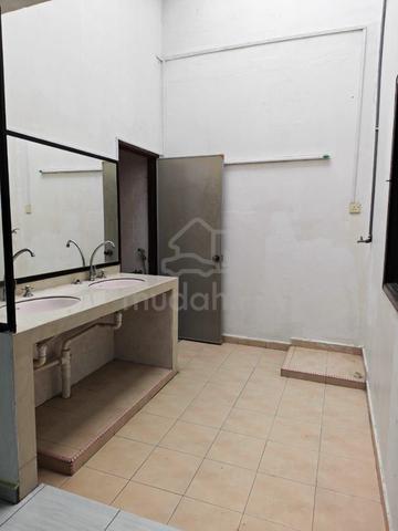 Taman Abad century johor bahru 1 storey house 4room 2bathroom partialy 1