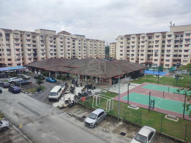 Pangsapuri Subang Suria 1