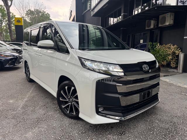 TOYOTA NOAH SZ 2.0(a)UNREG 2023 - 1