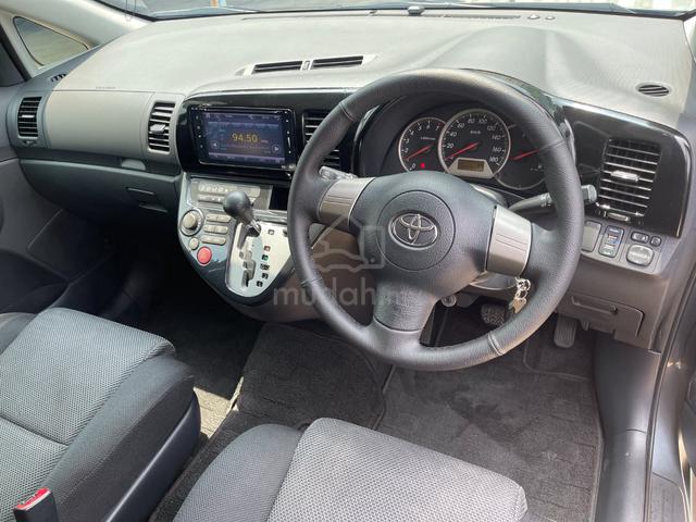 2005 Toyota WISH 1.8 TYPE S (A)VVTI R/CAMERA 7SEAT - 4