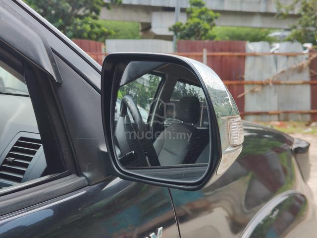 2013 Toyota HILUX 2.5 G VNT FACELIFT (A) - 5