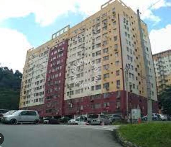 Jelutong Apartment @ Selayang Heights 1