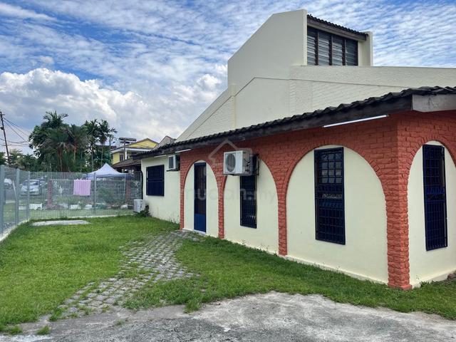 Taman Ampang Jaya single storey corner house for sale 1
