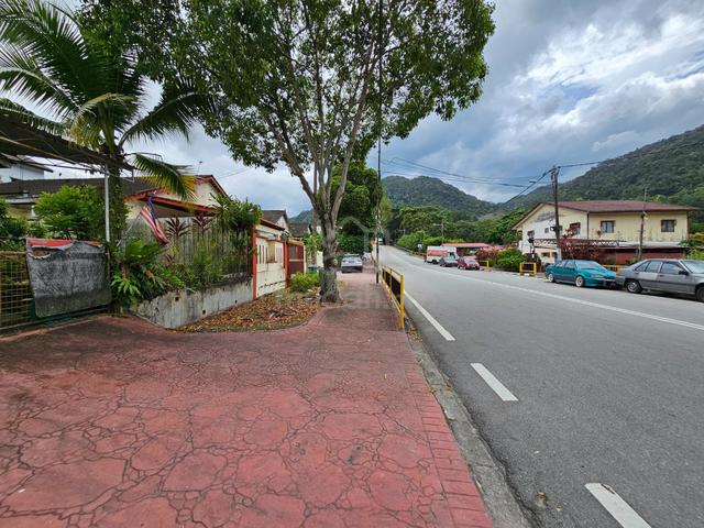 1 storey Semi D Jln Lembah Permai Tanjung Bungah 1