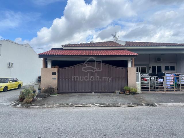 Teres Setingkat End Lot Fully Renovated di Pengkalan Station 18 Ipoh 1