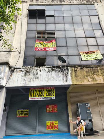 Shoplot To Sale (Oct 2026) shah alam (Urgent and Cheap Sale) 1