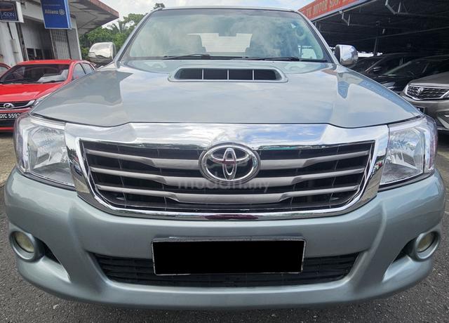 2013 Toyota HILUX DOUBLE CAB 2.5 G VNT (A) (4X4)🩶 - 2