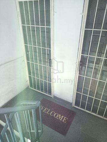 Bilik Sewa Pekan Menggatal  5