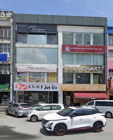 HIGH VISIBILITY SHOPLOT! CROWDED & HAPPENING AREA! Bandar Puchong Jaya 1
