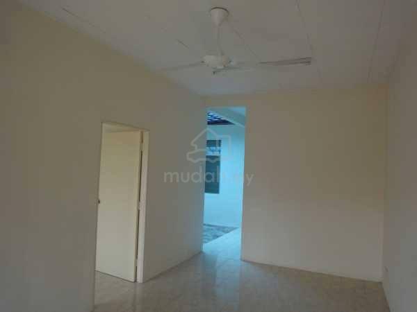 1 Storey Taman Lestari Permai For Sale , 20x70 , Must View 1