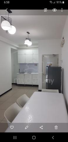 Centrestage Designer Suite 1