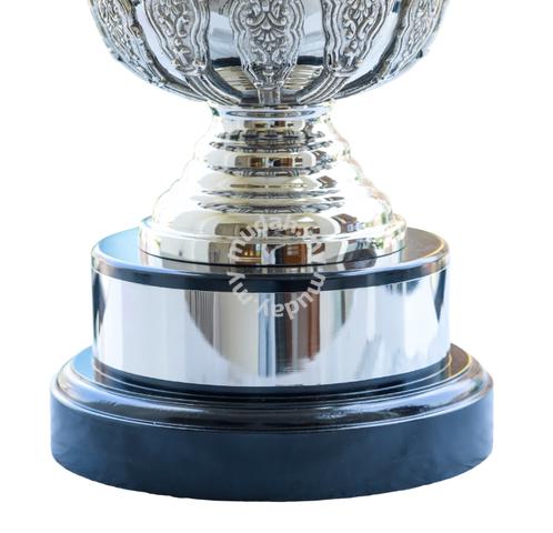 EFL England League Cup Football Trophy - Hobby & Collectibles for sale in  Cheras, Selangor