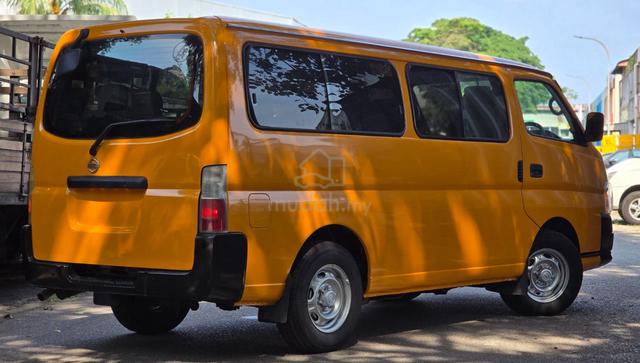 Nissan URVAN 3.0 WINDOW VAN (M) - 2
