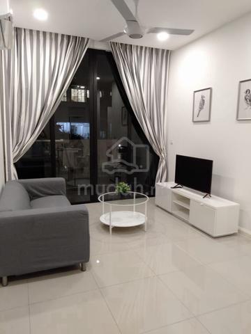 D' Pristine @ Medini 1