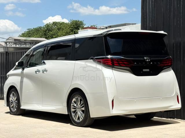2025 UNREG Toyota ALPHARD 2.5 Z - 2