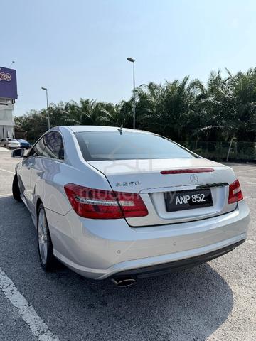 2012 Mercedes Benz E250 CGI BlueEFCY - 2
