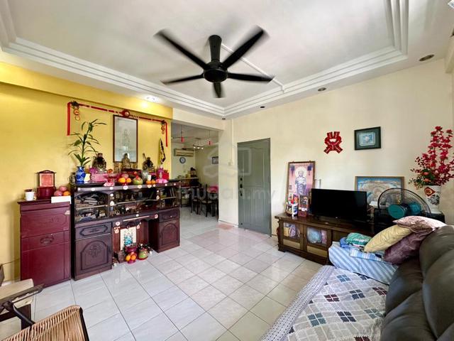 Selesa Jaya Sri Awana Townhouse 3bed Johor Bahru 1