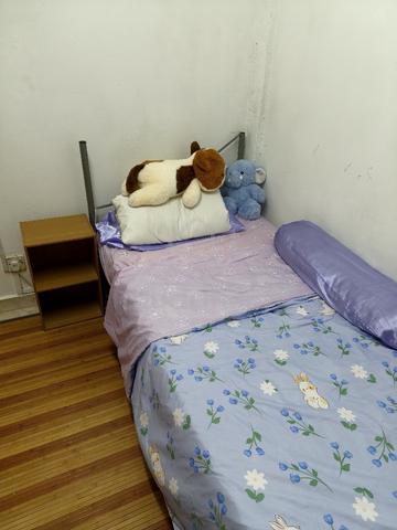 Single room(non sharing) connected with laundry area 1