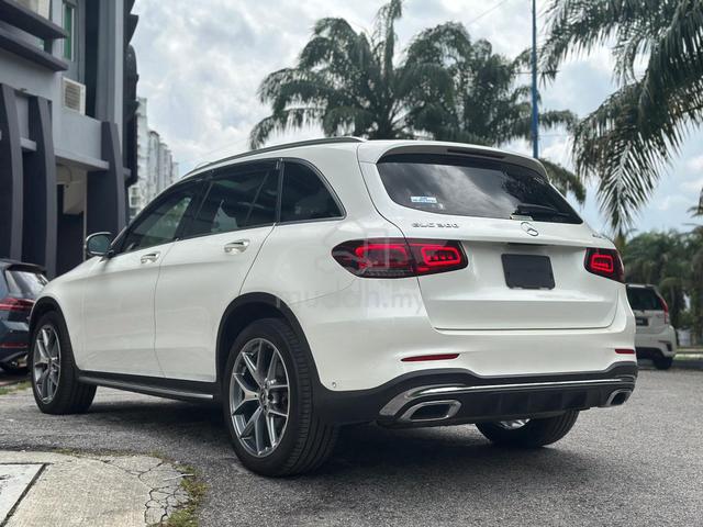2021 Mercedes Benz GLC300 4MATIC AMG LINE 2.0L (A) - 5