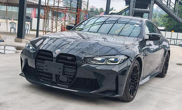 2022 Bmw M4 3.0 COMPETITION 5K KM ONLY Japan Spec - 2