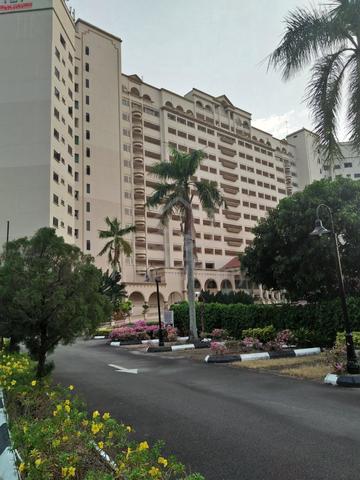 Riviera Bay Resort Condominium 1