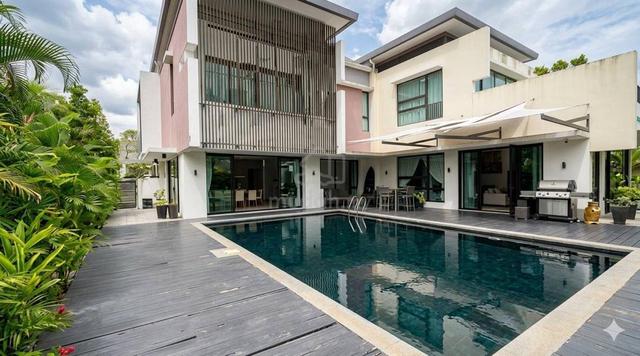 East Ledang @ Noble Park 2 Storey Bungalow for Rent/Swimming pool 1