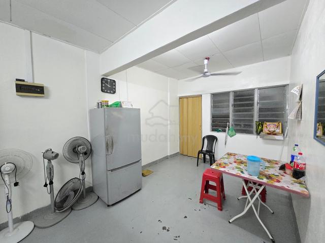 Mutiara Jaya Flat (Simpang Ampat) 1