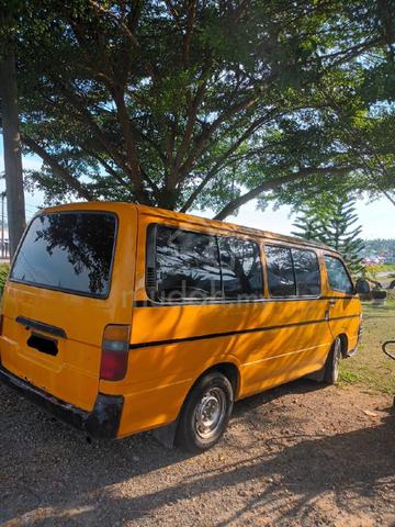 1996 Toyota HIACE 2.0 LH112 (M) - 2
