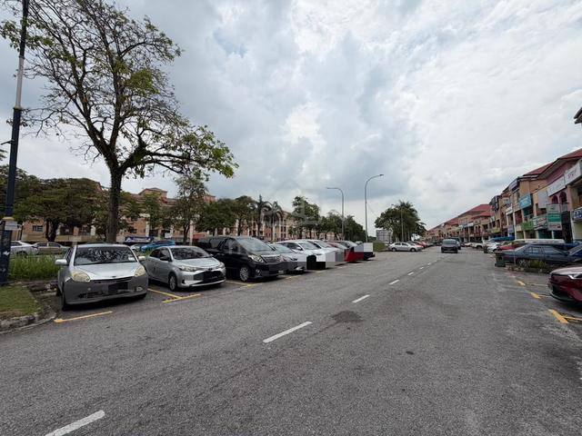 [20x70] Ground floor @ 📍Rawang Mutiara 2 Shop Lot , Facing Main Road 1