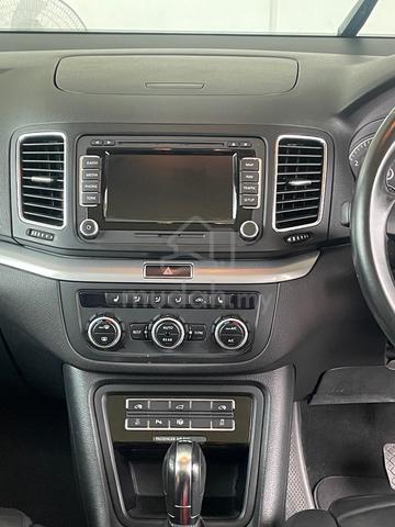 2013 Volkswagen SHARAN 2.0 TSI (A) w preinspection - 5