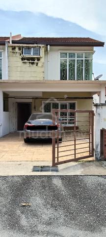 Double Storey Terrace for Rent 1