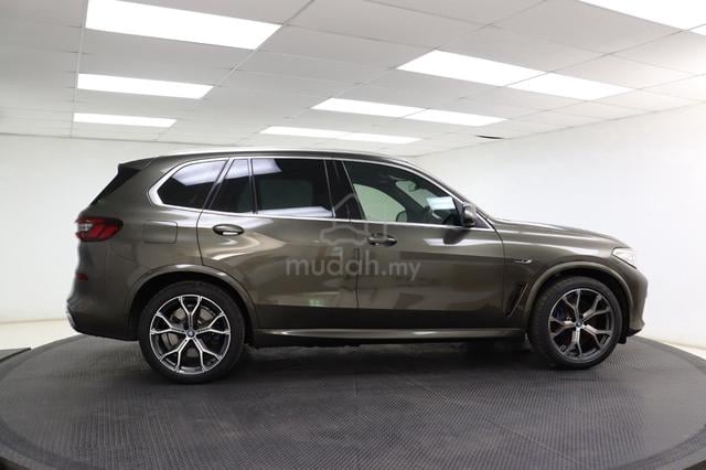 2023 BMW X5 xDrive45e - 2
