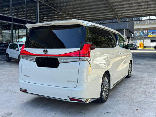 2015 Toyota VELLFIRE 2.5 4 Seater Royal Lounge - 4