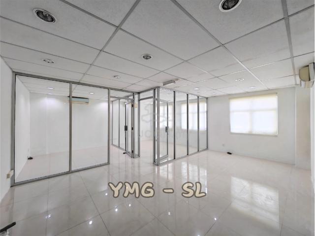 [RENOVATED] Office @ Queen's Avenue, Behind Sunway Velocity, Cheras 1