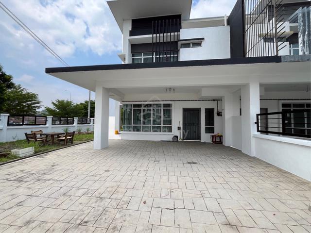 2 Storey Corner Lot House, Bandar Hillpark 1