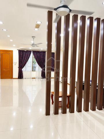 Renovated ❤️ Triple 3 Storey Terrace House Happy Garden Kuchai Lama 1