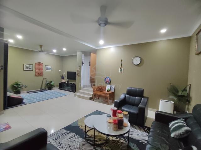 MURAH MURAH Alam Budiman LANDED 4 BILIK 2200sqft FOR SALE Free LED TV 1