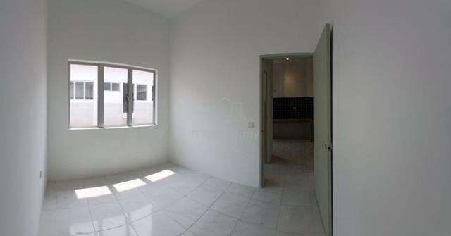 Double-Storey House for Rent  1
