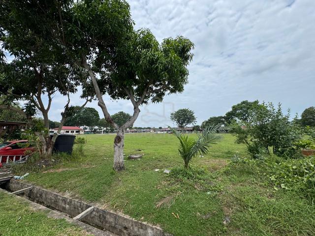 Facing Padang✅FREEHOLD Single Storey Taman Seri Krubong Melaka (Sale) 1