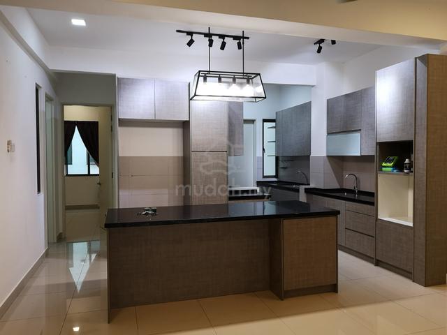 3 storeys 22X70 link house in Lake Point Residence, Cyberjaya 1