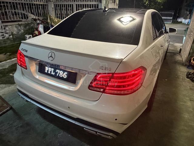 2010 Mercedes Benz E-CLASS 1.8 200 CGI BLUEEFCY - 2