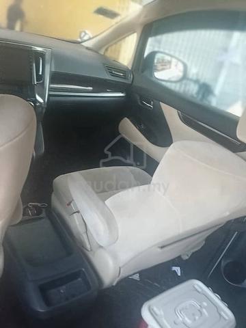 2017 Toyota VELLFIRE 2.5 (A) - 4