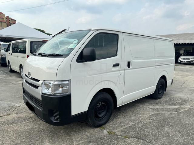 2016 Toyota HIACE 2.5 PANEL VAN (M) TIPTOP QUALITY - 1