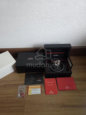 Tudor Fastrider Chronograph Panda  - photo 2 of 6