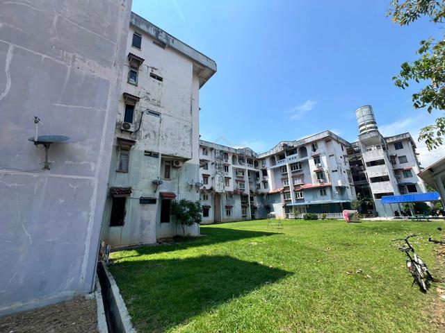 Rumah untuk dijual - Appartment Desa Cemara Cemara 1