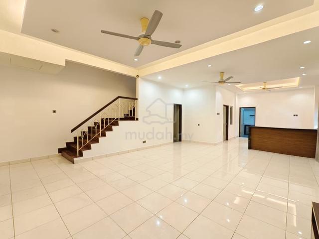 Value Buy Facing Open Kemuning Palma, Renovated 2 Sty Semi-D Kemuning 1